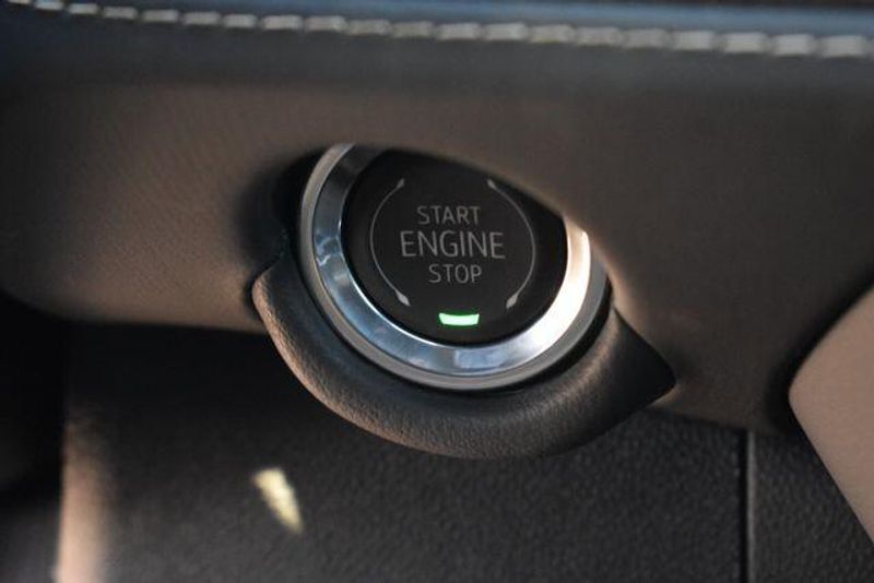 New 2026 Chevrolet Suburban PremierImage 39