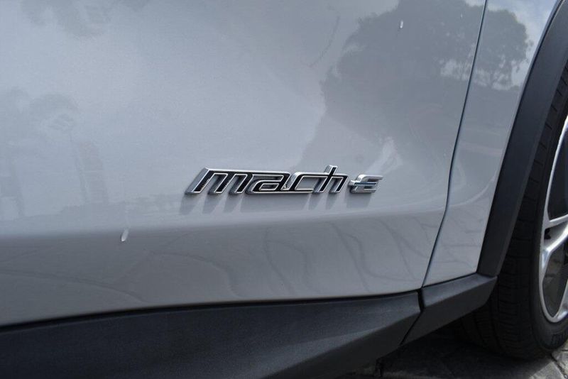 Used 2022 Ford Mustang Mach-E SelectImage 5