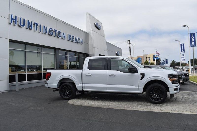 New 2025 Ford F-150 XLTImage 3