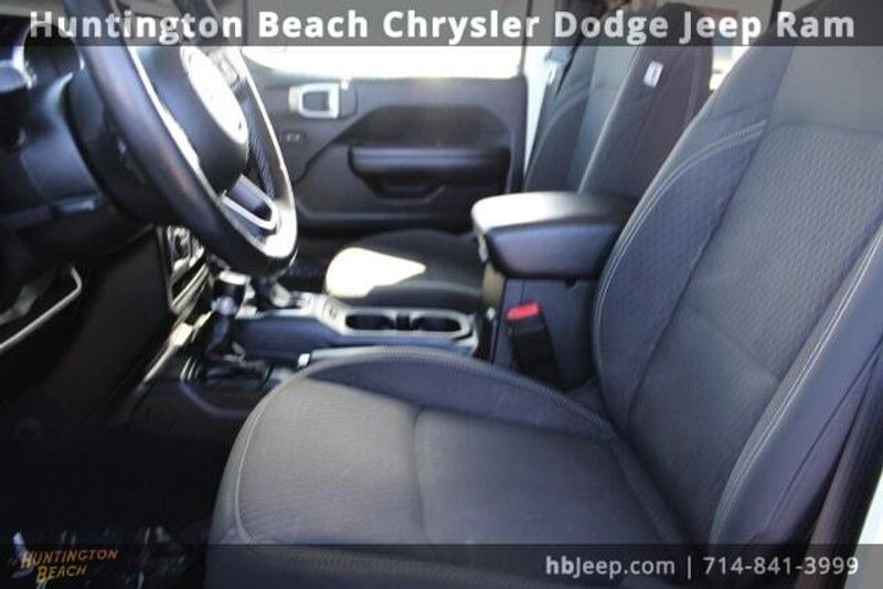 2021 Jeep Wrangler Unlimited Sport SImage 30