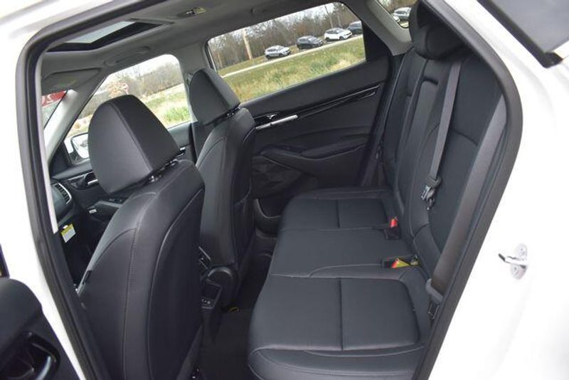 New 2026 Kia Seltos SXImage 21