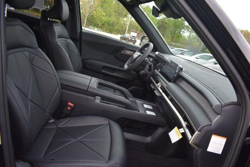 New 2027 Kia Telluride Hybrid EXImage 16