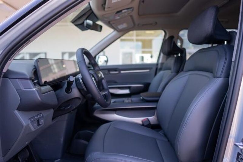 New 2026 Kia EV9 LightImage 10