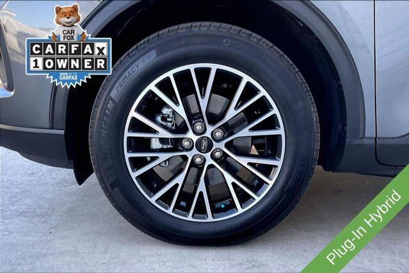 Used 2025 Ford Escape BaseImage 8