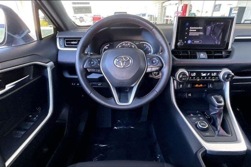 Used 2024 Toyota RAV4 Prime SEImage 4