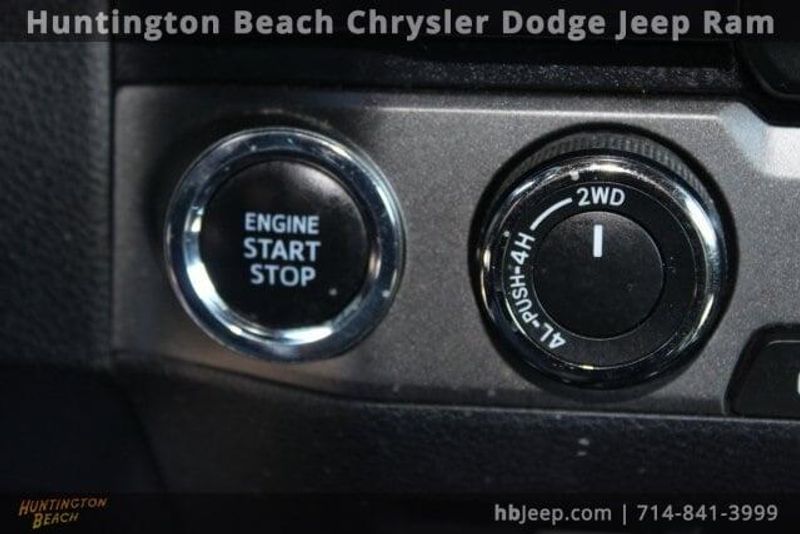 2019 Toyota Tacoma TRD Off-RoadImage 21