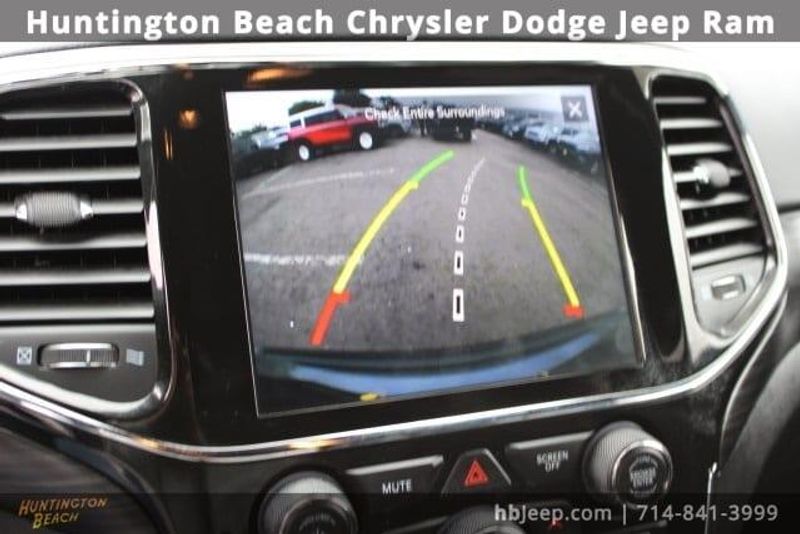 2021 Jeep Grand Cherokee Laredo XImage 33
