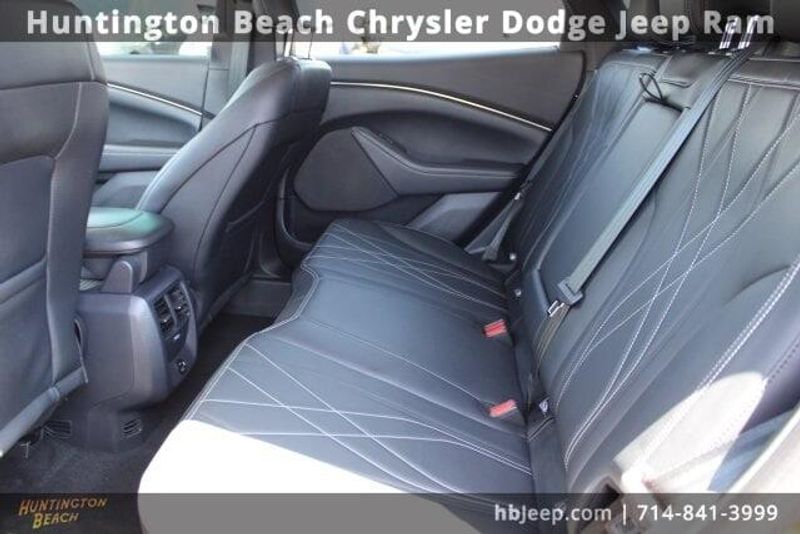 2022 Ford Mustang Mach-E SelectImage 36