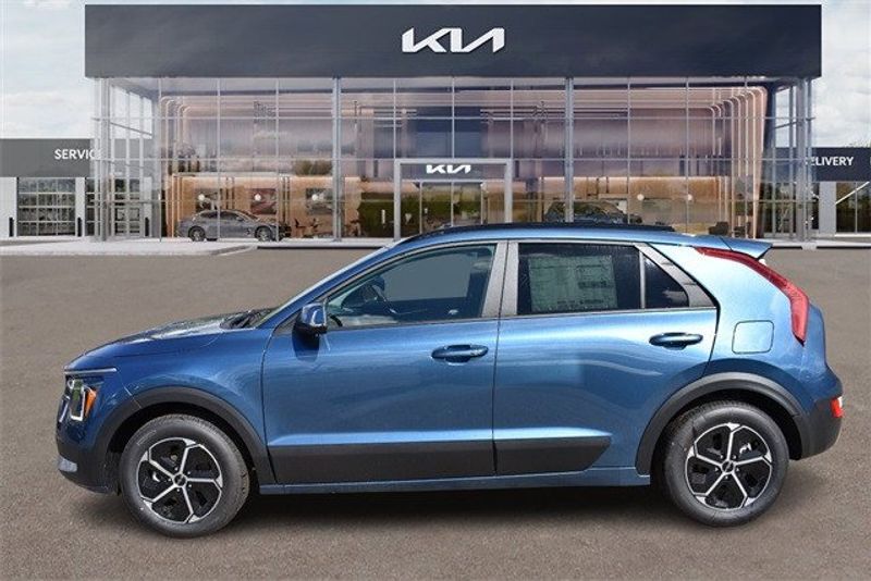 2024 Kia Niro EXImage 8