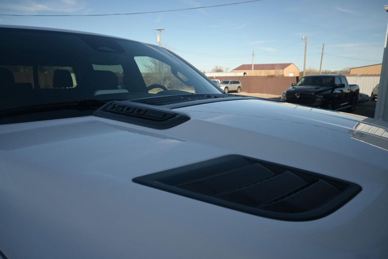 2025 RAM 1500 RebelImage 19