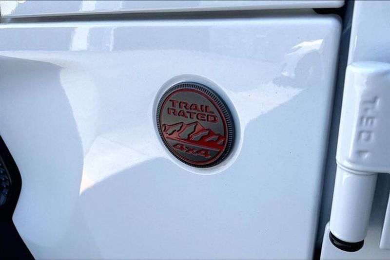 Used 2024 Jeep Gladiator RubiconImage 7