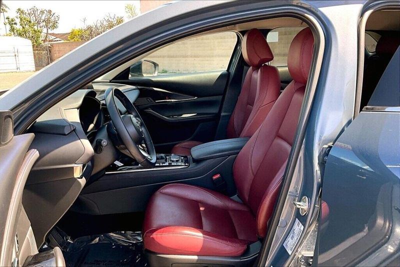 2022 Mazda CX-30 2.5 S Carbon EditionImage 14