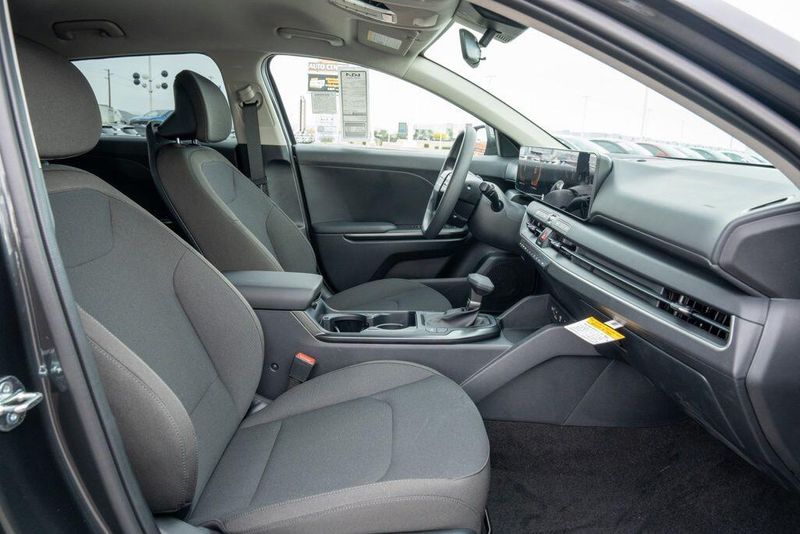 Used 2026 Kia K5 LXSImage 17