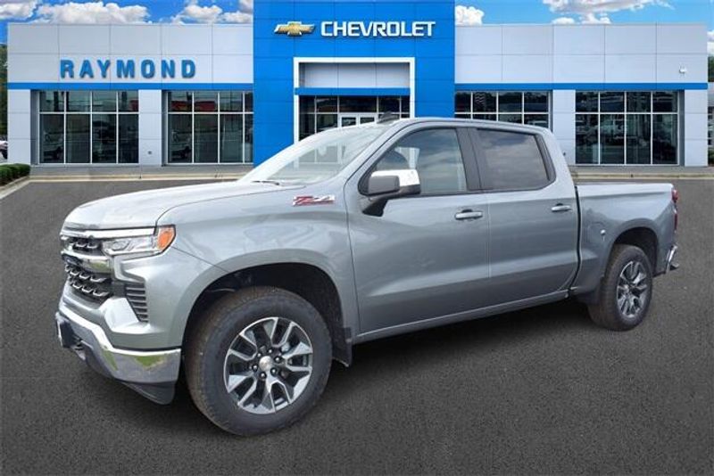 New 2025 Chevrolet Silverado 1500 LTImage 6