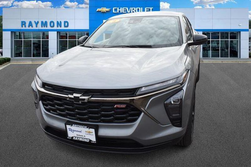 New 2026 Chevrolet Trax 1RSImage 8