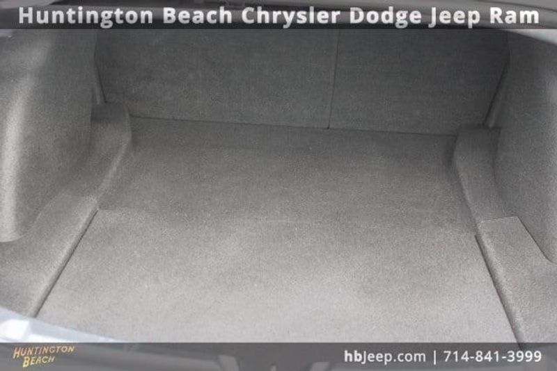 2023 Tesla Model 3 BaseImage 34