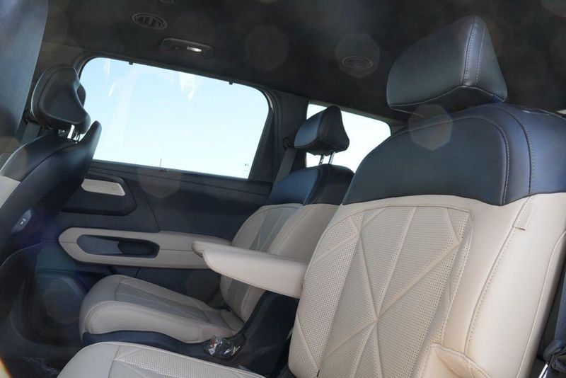 New 2027 Kia Telluride Hybrid EXImage 11