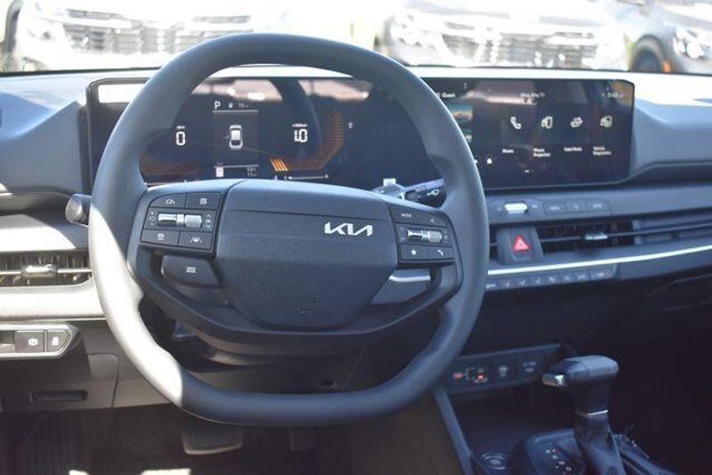 New 2026 Kia K4 LXSImage 17