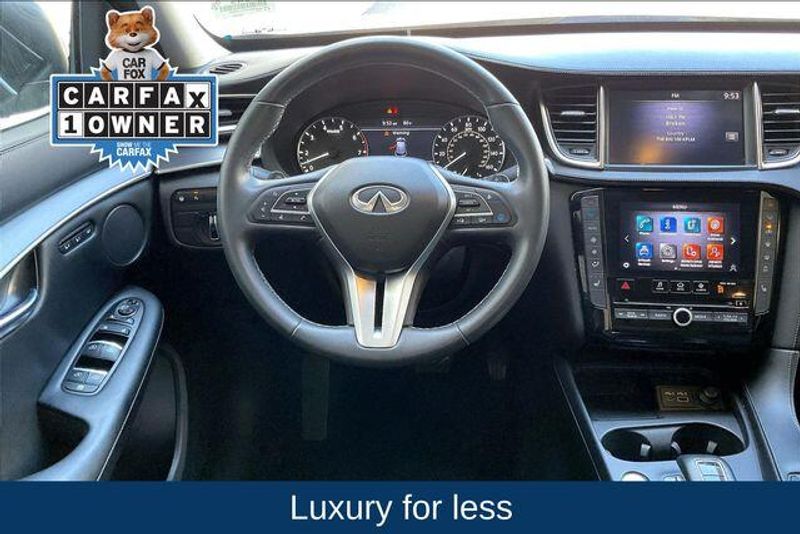 Used 2023 INFINITI QX50 LuxeImage 4