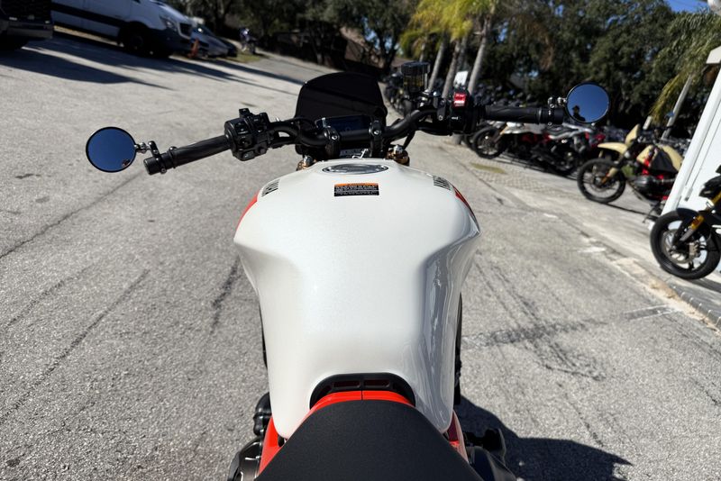 Used 2024 Yamaha XSR 900 