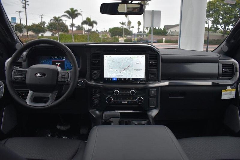 New 2025 Ford F-150 LariatImage 18