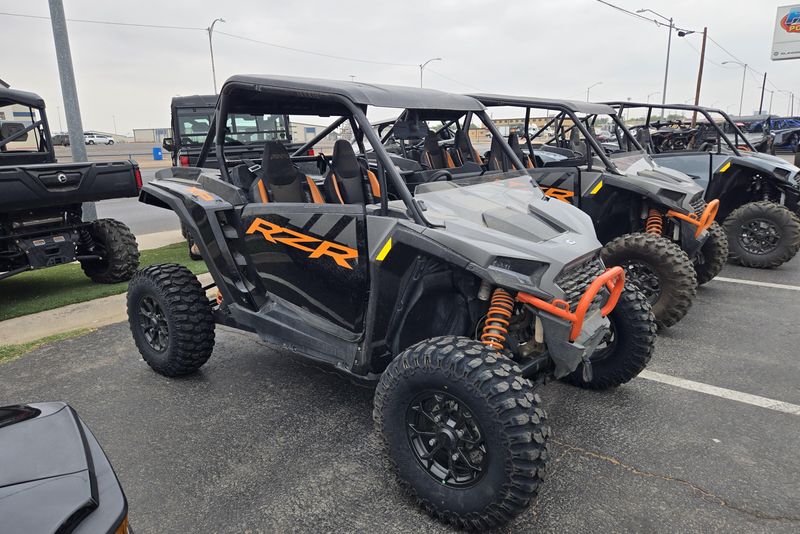 2024 POLARIS RZR XP 1000 ULTIMATE MATTE TITANIUM AND ONYX BLACK 