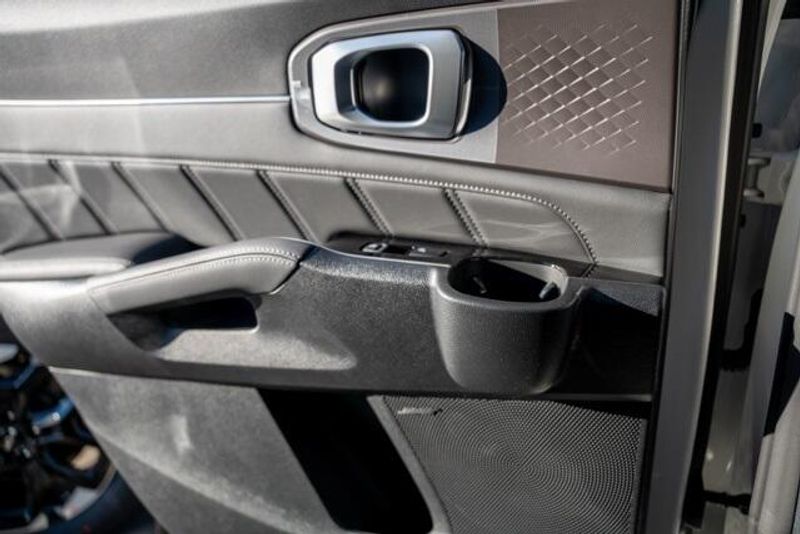 New 2026 Kia Sorento Hybrid X-Line SX PrestigeImage 18