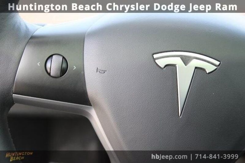 2023 Tesla Model 3 PerformanceImage 16