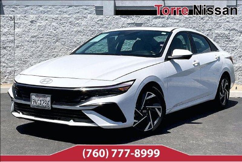 Used 2024 Hyundai Elantra LimitedImage 1