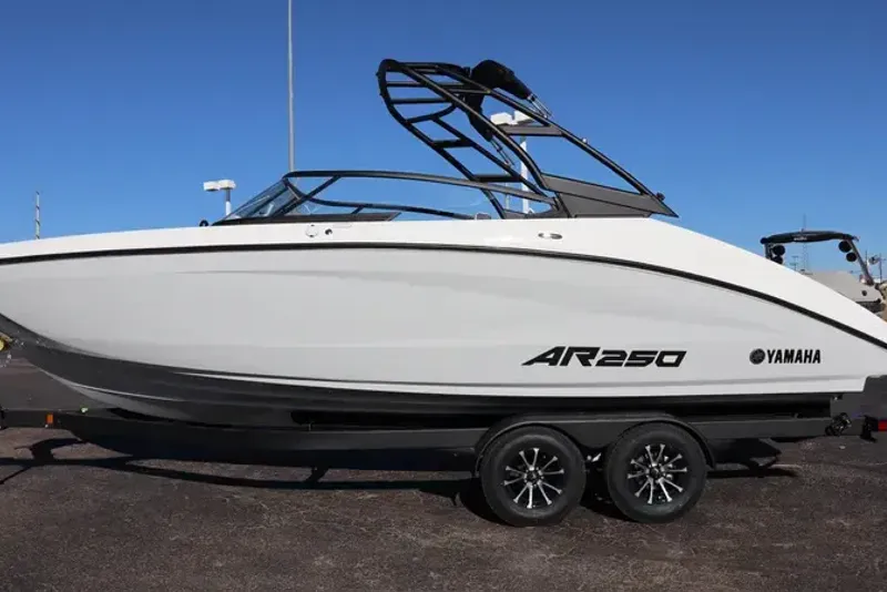 2025 YAMAHA AR250 MIST GRAY PAINTED TRAILER 