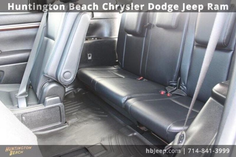 2016 Toyota Highlander LimitedImage 44
