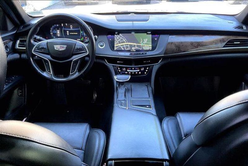 Used 2017 Cadillac CT6 Hybrid Plug-InImage 15