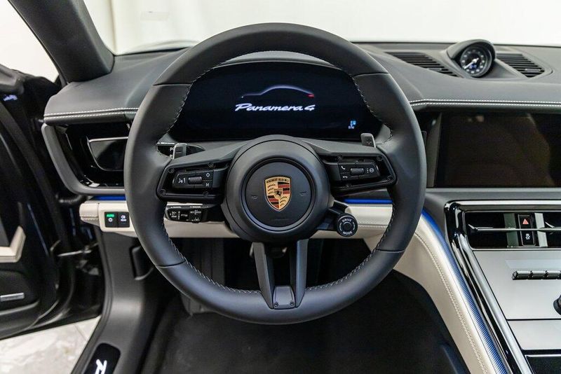 2024 Porsche Panamera 4Image 15