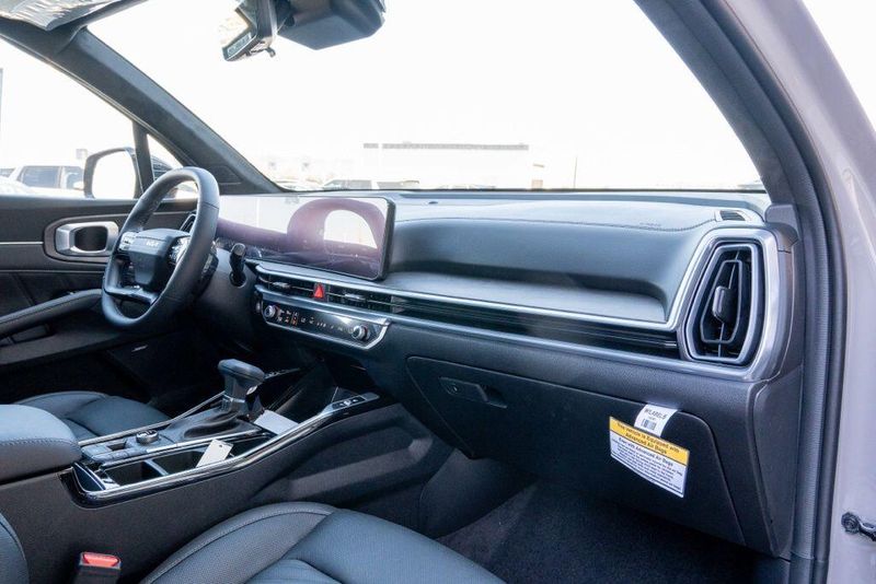 New 2026 Kia Sorento X-Line SX PrestigeImage 21