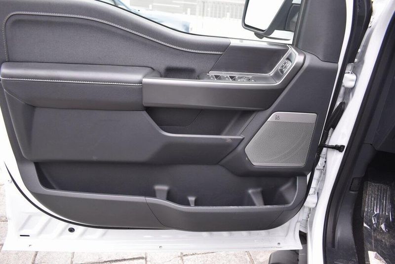 2025 Ford F-150 LariatImage 20