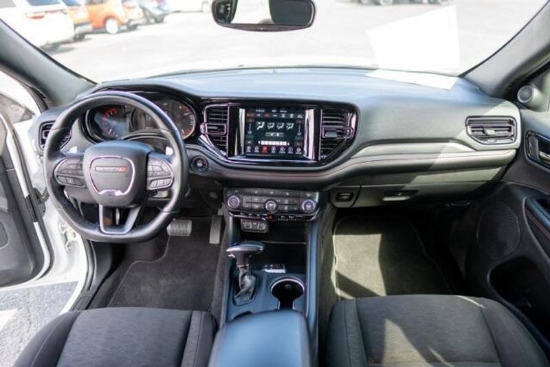 Used 2023 Dodge Durango GTImage 17