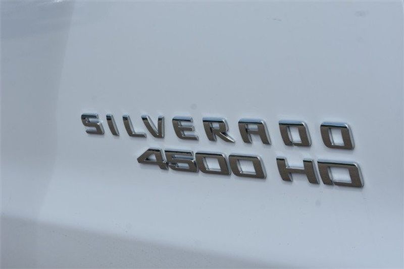 2024 Chevrolet Silverado 4500HD Work TruckImage 13