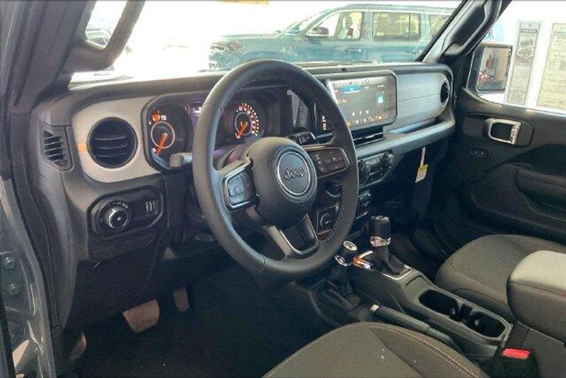 New 2026 Jeep Wrangler 2-door Sport SImage 6