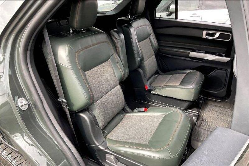 Used 2022 Ford Explorer TimberlineImage 26
