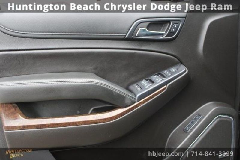 2018 Chevrolet Suburban LTImage 10
