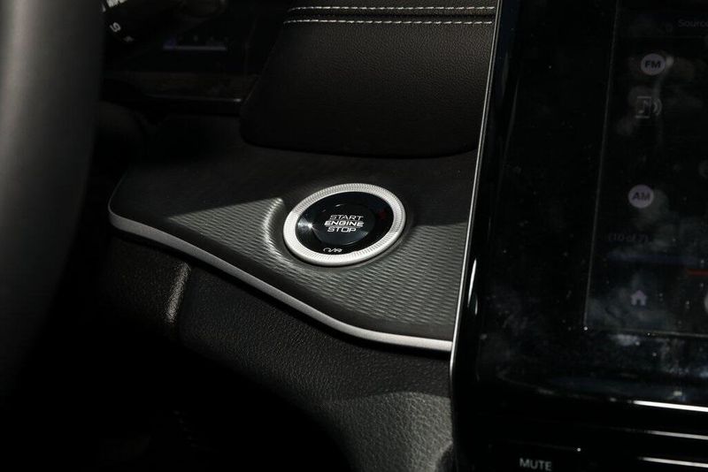 2024 Jeep Grand Cherokee LaredoImage 22