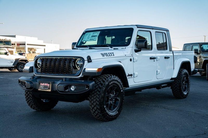 New 2026 Jeep Gladiator WillysImage 3
