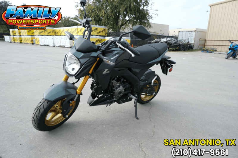 2025 KAWASAKI Z125 PRO METALLIC MATTE OLD SCHOOL GREEN 