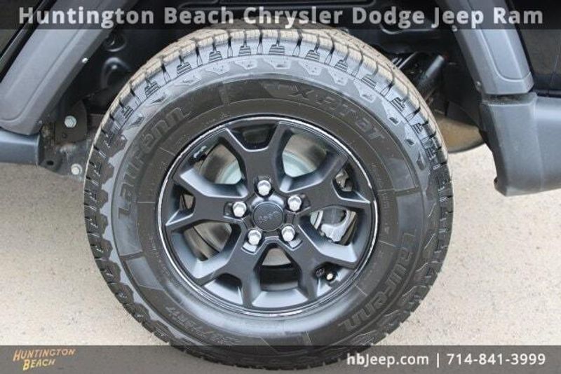 2021 Jeep Wrangler Unlimited WillysImage 6