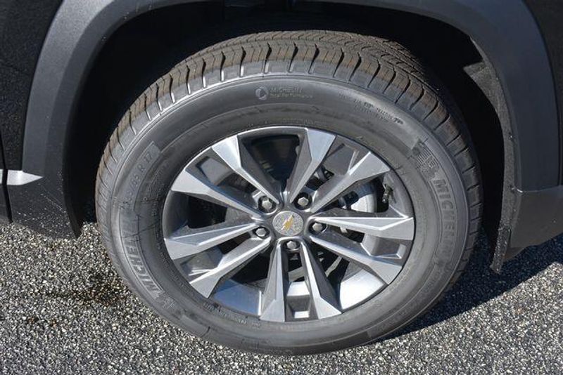 New 2026 Chevrolet Equinox LTImage 12