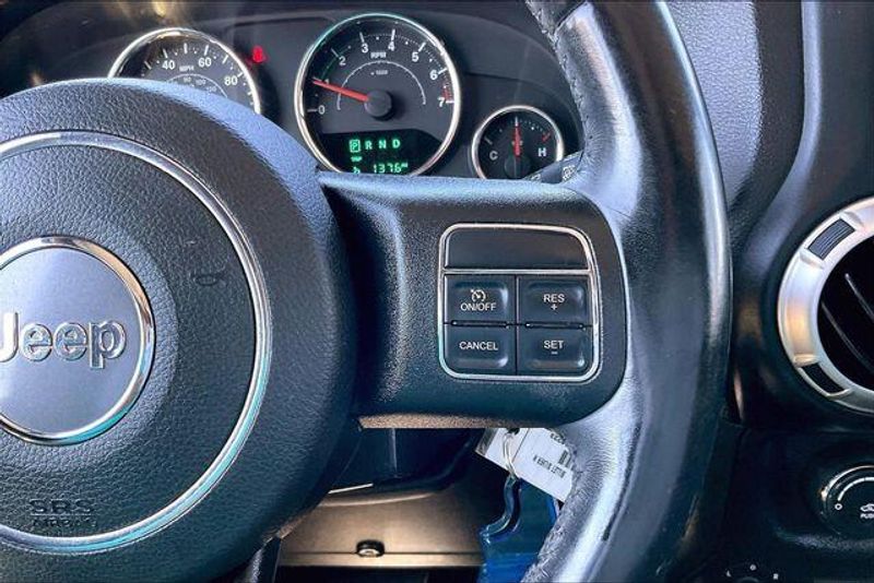 Used 2018 Jeep Wrangler JK Unlimited SaharaImage 19