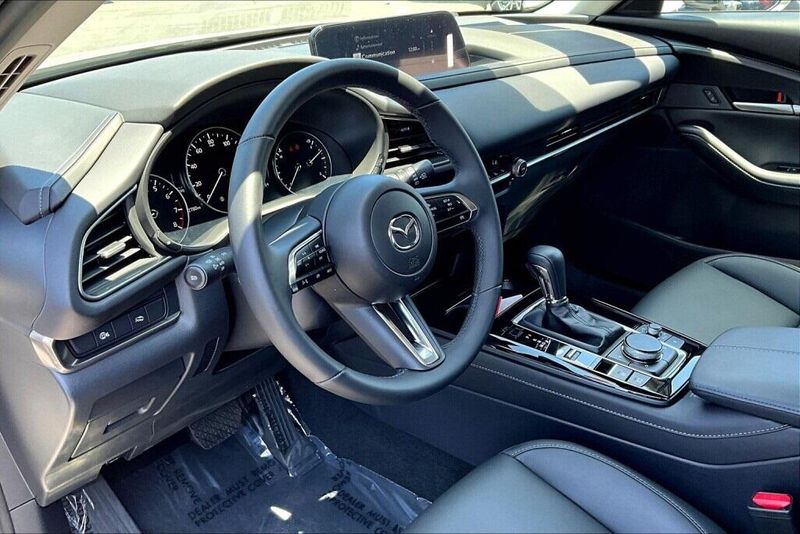 Used 2025 Mazda CX-30 2.5 S Select SportImage 9