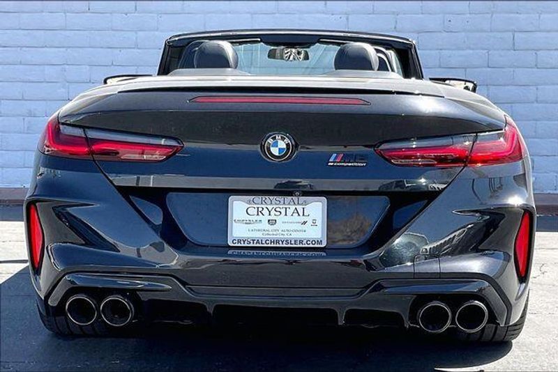 Used 2022 BMW M8 Cabriolet CompetitionImage 3