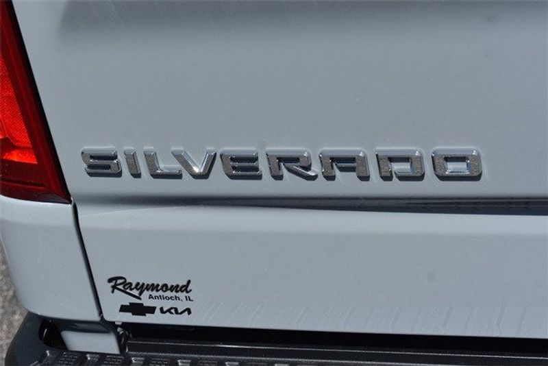 2024 Chevrolet Silverado 1500 RSTImage 5