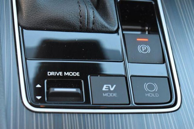 Used 2023 Toyota Sienna LimitedImage 38